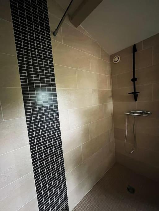 Maison Cosy Avec Parking Gratuit Jarnac Exterior photo